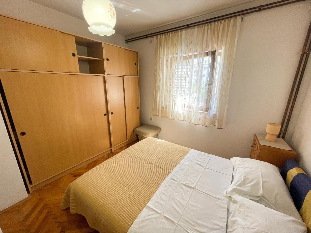 יאדראנובו Apartmani Leonarda מראה חיצוני תמונה